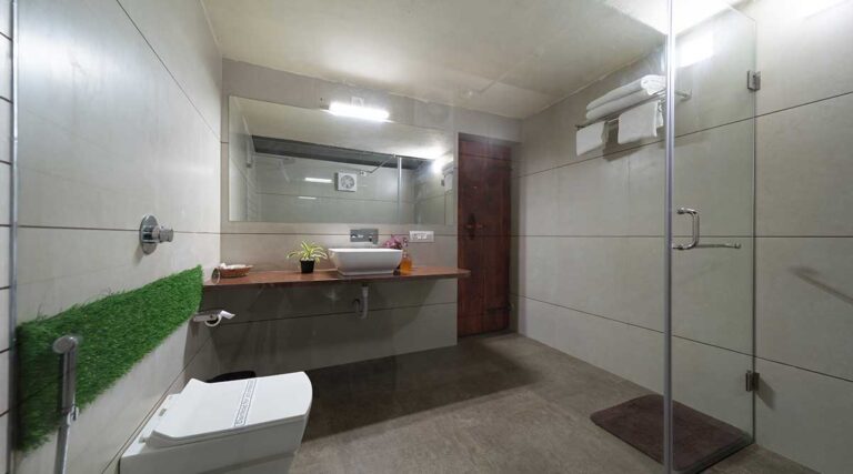 Saachi Villagio Resort Kutch Bhunga Deluxe Bath