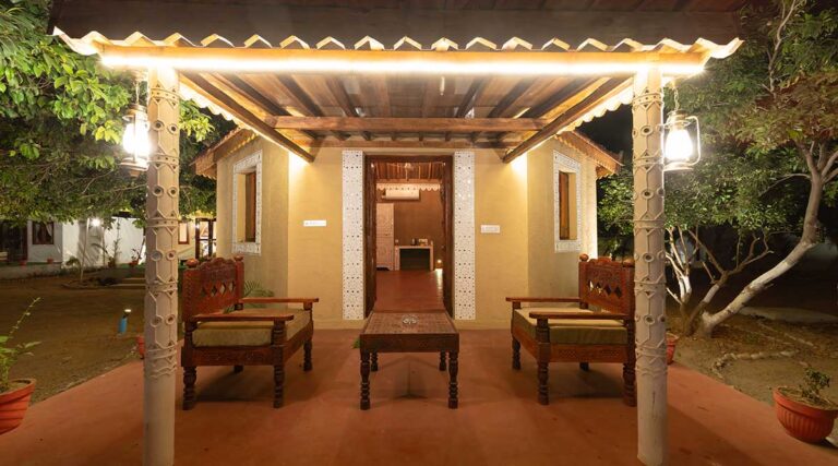 Saachi Villagio Resort Kuthch Bhunga Deluxe Varanda