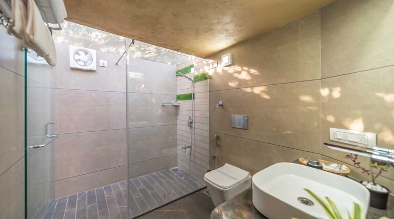 Saachi Villagio Resort Kutch Bhunga Standard Bath