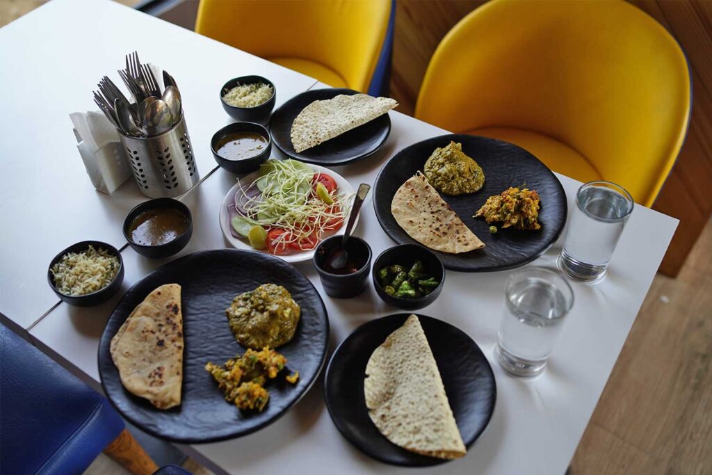 Saachi Villagio Resort Rajesh Khanna Resturant Cuisine