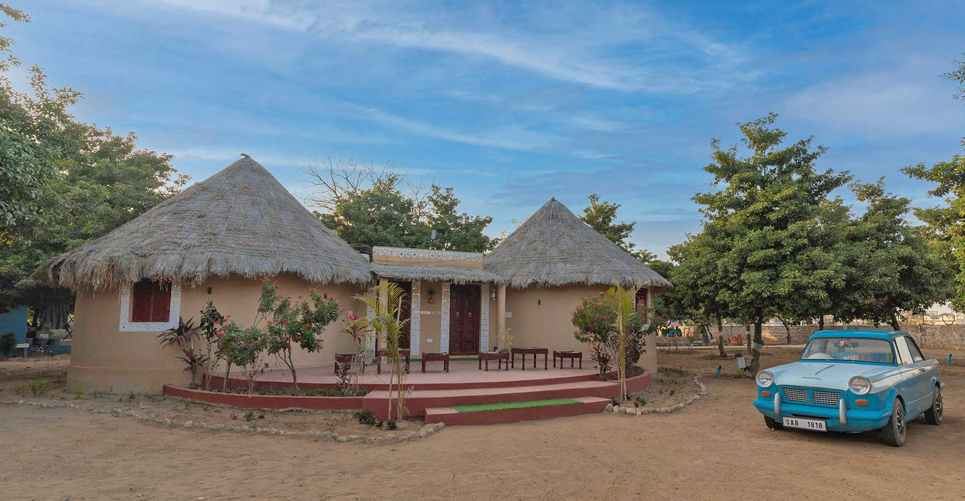 Kutch Bhunga Standard Day View