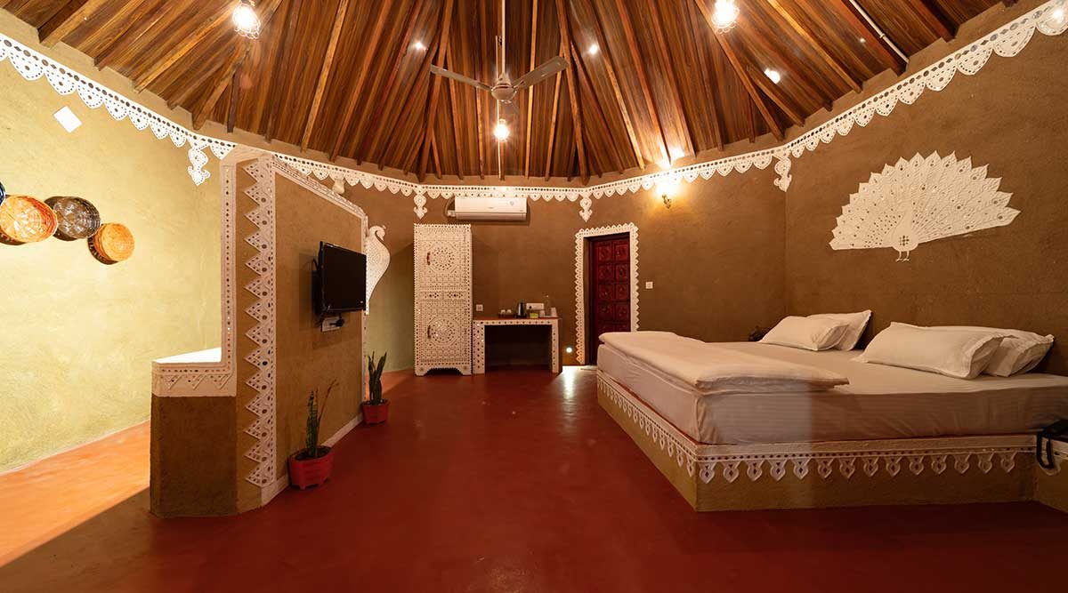 Saachi Villagio Resort Kutch Bhunga Deluxe Bedroom